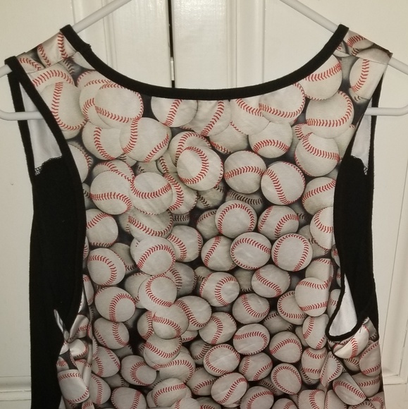 Baseball top - Picture 2 of 2